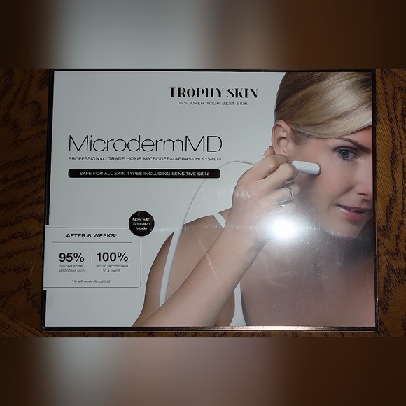 NWT Trophy Skin MicrodermMD - Picture 9 of 11